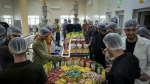 بازدید دانشجویان علم و صنعت تهران از دستاوردهای نیشکر