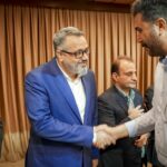 تقدیر از کارگر و کارگروه نمونه کشت و صنعت حکیم فارابی